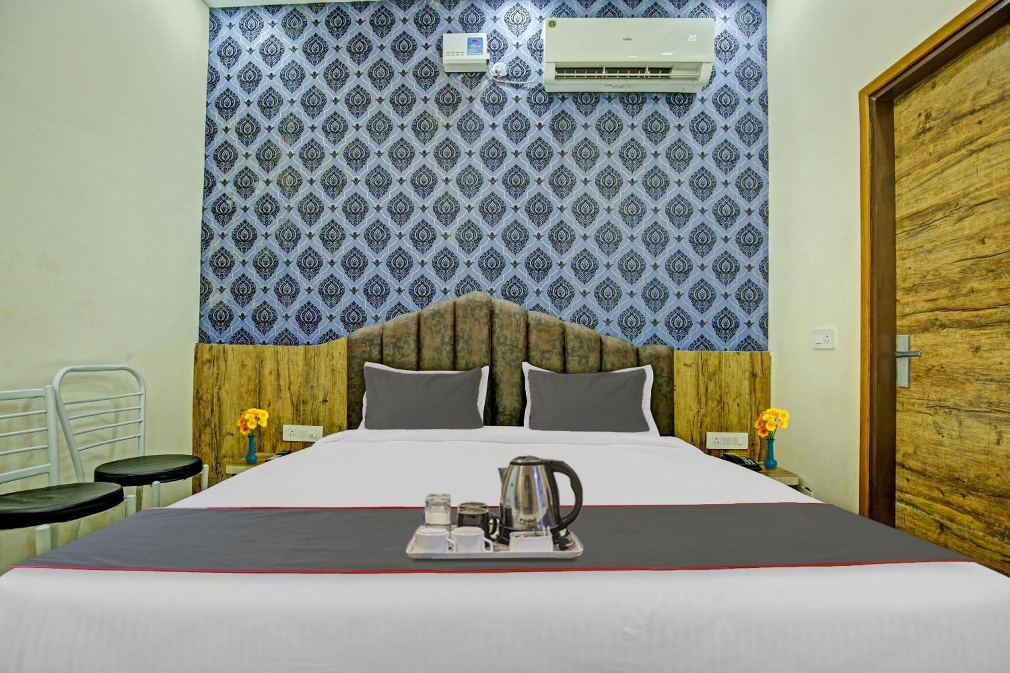 Collection O Rd Hotel Zirakpur Eksteriør bilde